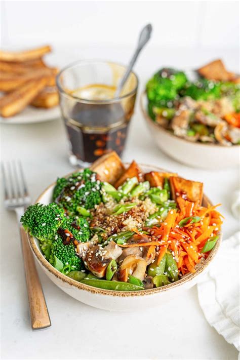 How many sugar are in teriyaki tofu, quinoa & pineapple - calories, carbs, nutrition