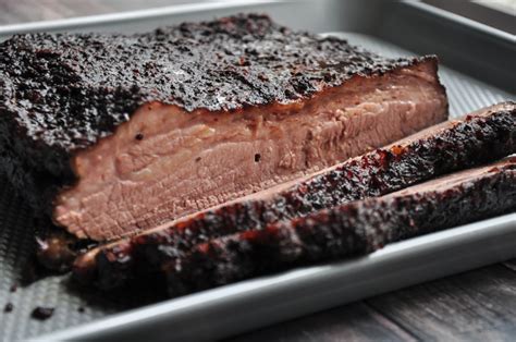 How many sugar are in texas style smoked brisket - calories, carbs, nutrition