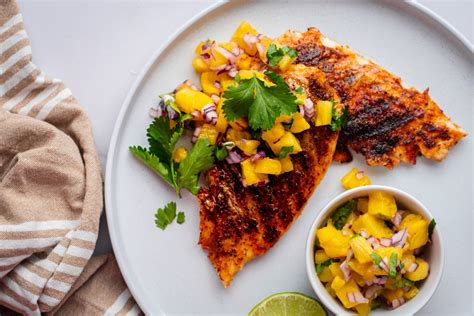 How many sugar are in thai grilled mahi mahi with pineapple - calories, carbs, nutrition