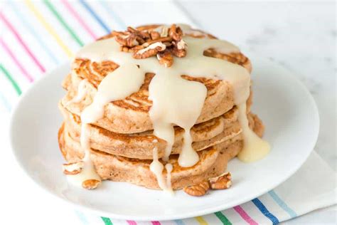 How many sugar are in the max pancakes with cinnamon glaze - calories, carbs, nutrition