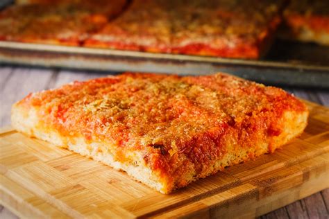 How many sugar are in the palermo sicilian pizza - calories, carbs, nutrition