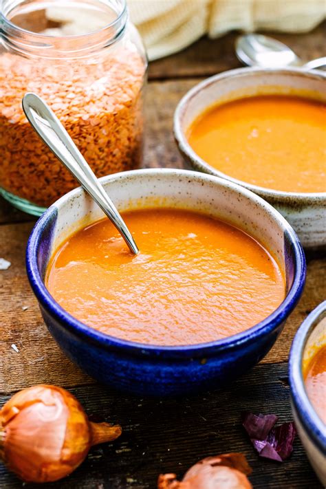 How many sugar are in tomato lentil soup - calories, carbs, nutrition