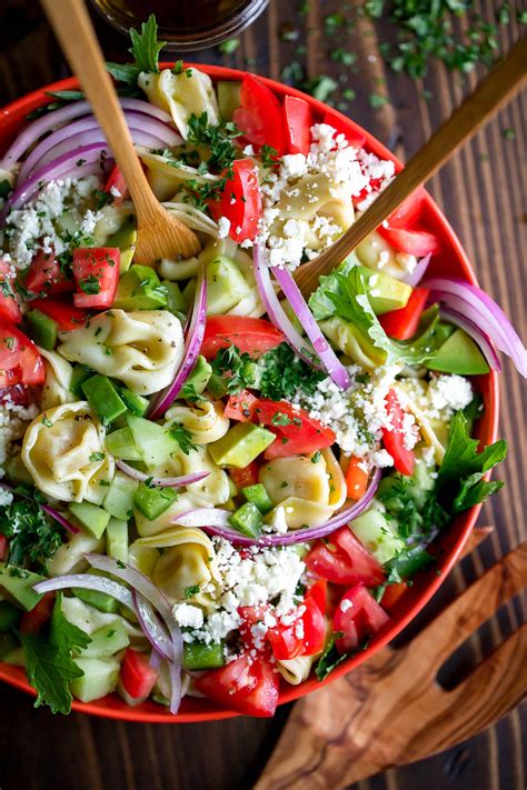 How many sugar are in tortillini pasta salad - calories, carbs, nutrition