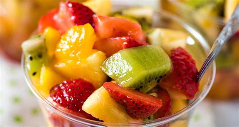 How many sugar are in tropical fruit cup - calories, carbs, nutrition