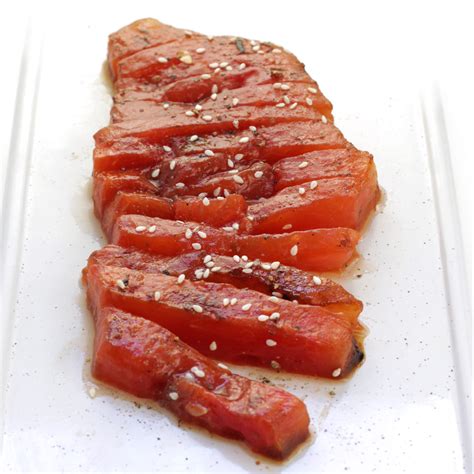 How many sugar are in tuna with watermelon & feta salad - calories, carbs, nutrition