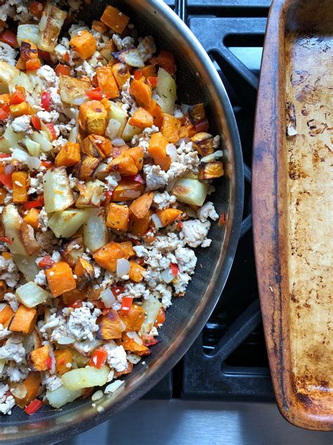 How many sugar are in turkey, sweet potato hash & corn relish - calories, carbs, nutrition