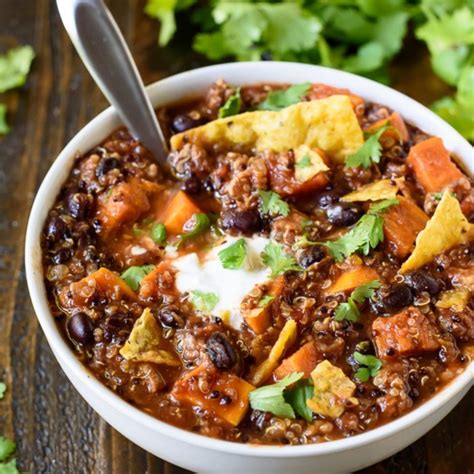 How many sugar are in turkey and black bean chili - calories, carbs, nutrition