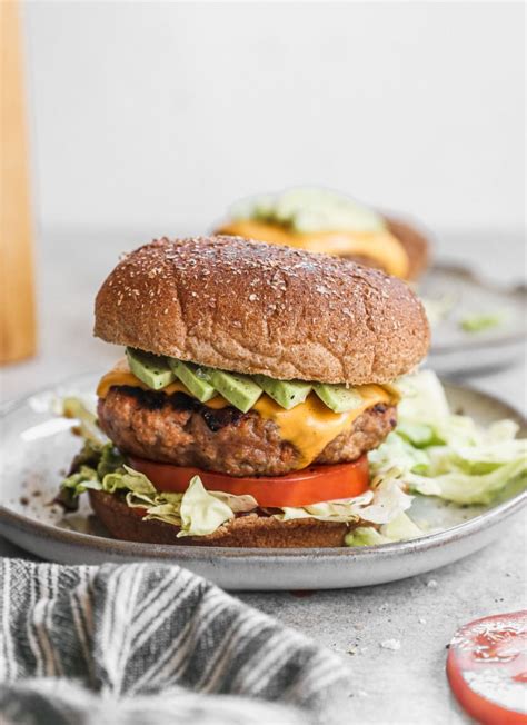 How many sugar are in turkey burger maple glazed wheat bun - calories, carbs, nutrition