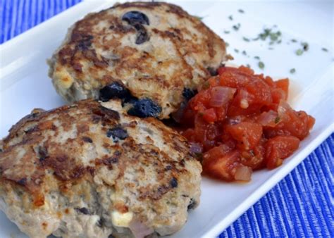 How many sugar are in turkey burger with tomato jam & arugula - calories, carbs, nutrition