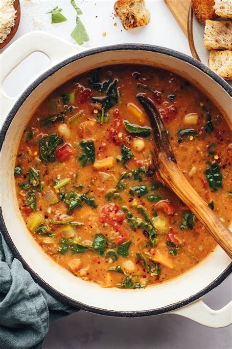 How many sugar are in tuscan white bean and kale soup - calories, carbs, nutrition