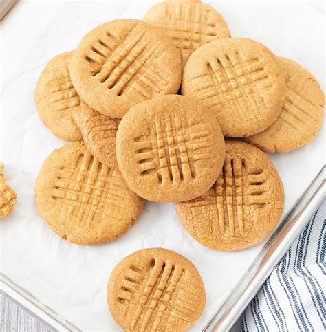 How many sugar are in two peanut butter cookies - calories, carbs, nutrition