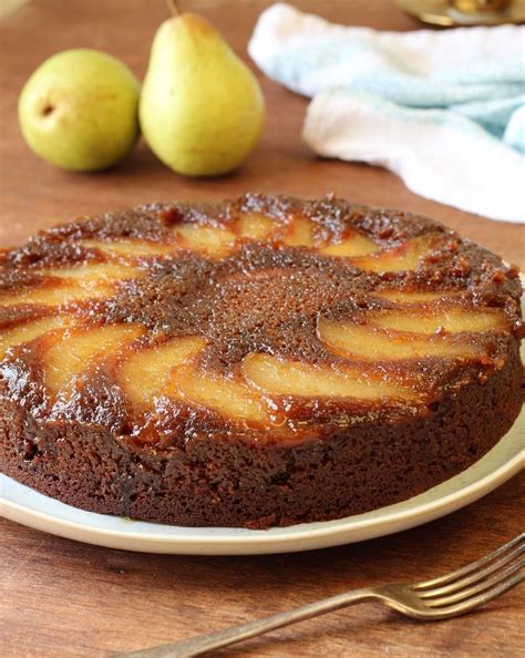 How many sugar are in upside-down pear corn cake - calories, carbs, nutrition