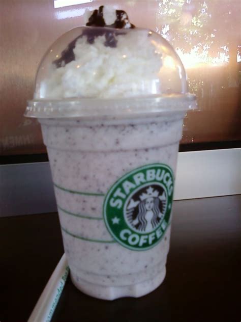 How many sugar are in vanilla bean frappuccino light blended creme - tall - calories, carbs, nutrition