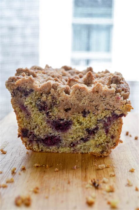 How many sugar are in vegan blackberry coffee cake - calories, carbs, nutrition