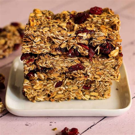 How many sugar are in vegan granola bars - calories, carbs, nutrition