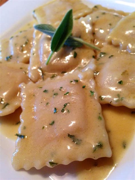 How many sugar are in vegan ravioli - calories, carbs, nutrition