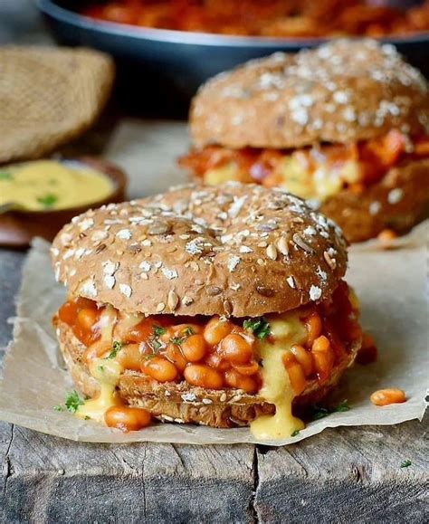 How many sugar are in vegan spanish sloppy joe with white bun - calories, carbs, nutrition