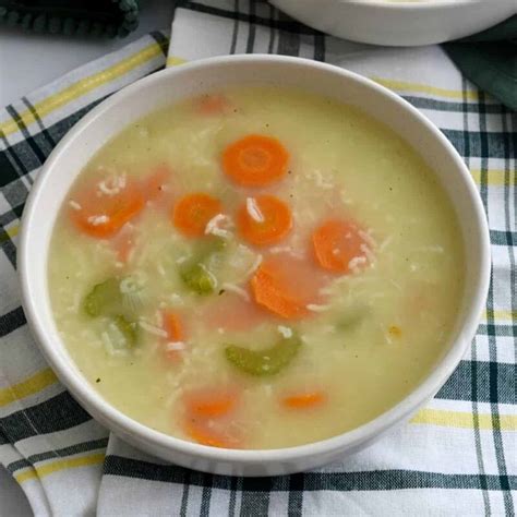 How many sugar are in vegetable and rice soup - calories, carbs, nutrition