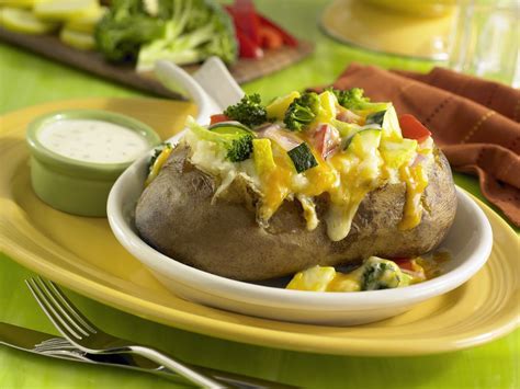 How many sugar are in vegetable baked stuffed potato - calories, carbs, nutrition