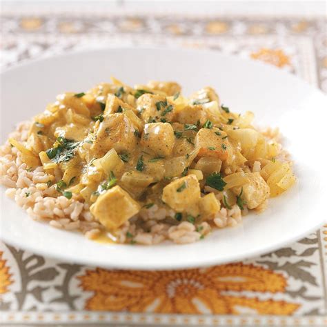 How many sugar are in vegetable curried tofu rice (31914.4) - calories, carbs, nutrition