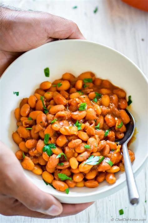 How many sugar are in vegetarian baked beans - calories, carbs, nutrition