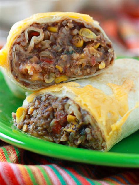 How many sugar are in vegetarian bean and cheese burrito - calories, carbs, nutrition