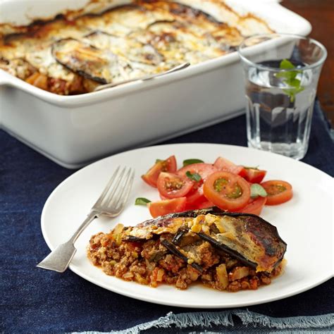 How many sugar are in veggie mince lasagne - calories, carbs, nutrition