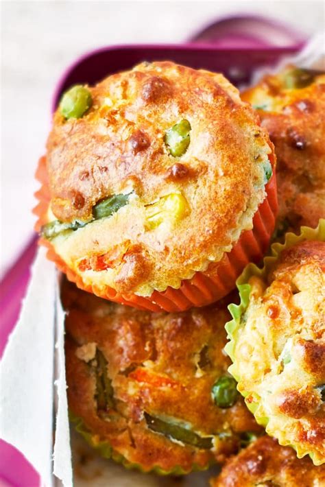 How many sugar are in veggie muffin - calories, carbs, nutrition