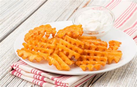 How many sugar are in waffle fries - calories, carbs, nutrition