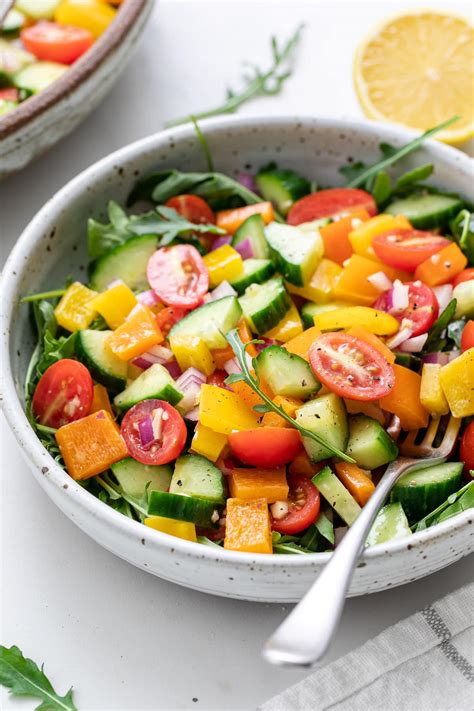 How many sugar are in warm tofu vegetable salad - calories, carbs, nutrition