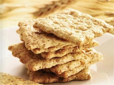 How many sugar are in wheat crackers - calories, carbs, nutrition