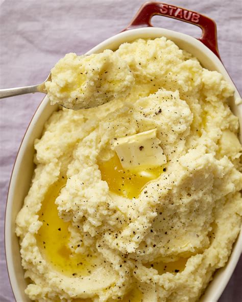 How many sugar are in whipped fresh potatoes, milk, seasoned - calories, carbs, nutrition