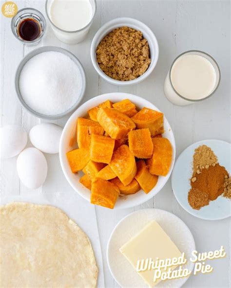 How many sugar are in whipped sweet potatoes, seasoned - calories, carbs, nutrition