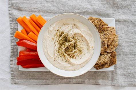 How many sugar are in white bean hummus - calories, carbs, nutrition