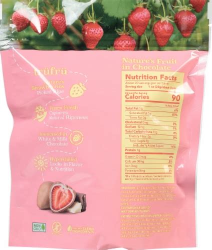 How many sugar are in white chocolate strawberry - calories, carbs, nutrition