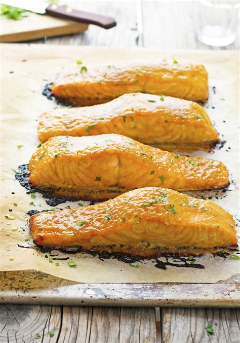 How many sugar are in whole grain mustard glazed salmon - calories, carbs, nutrition