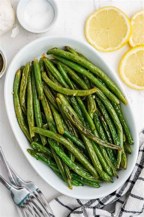 How many sugar are in whole green beans - calories, carbs, nutrition