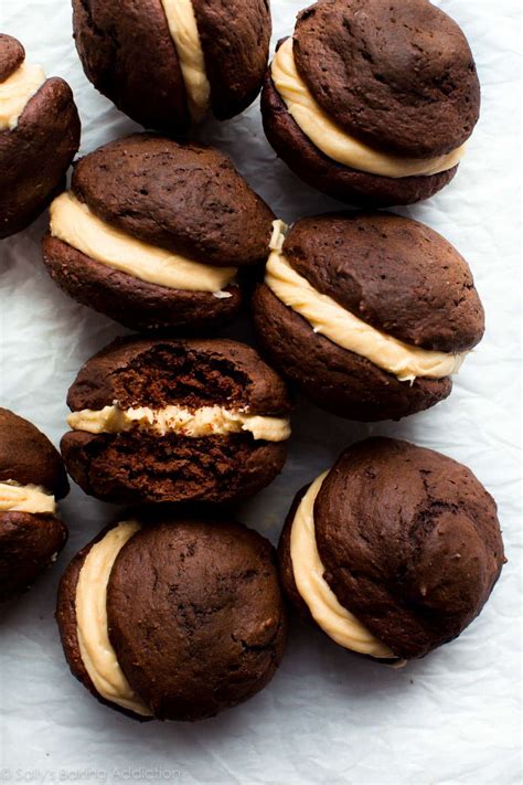 How many sugar are in whoopie pie salted caramel & bacon - calories, carbs, nutrition