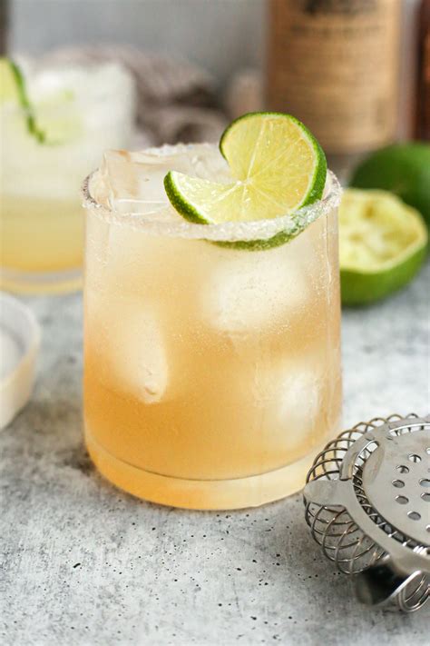 How many sugar are in yuzu martini - calories, carbs, nutrition