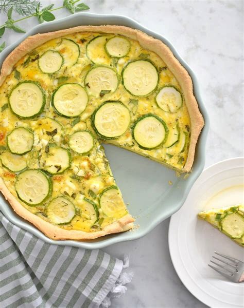 How many sugar are in zucchini and feta quiche - calories, carbs, nutrition