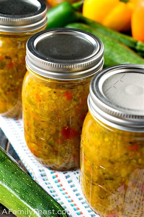 How many sugar are in zucchini relish - calories, carbs, nutrition