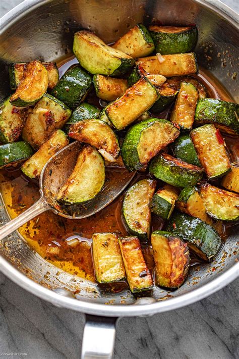 How many sugar are in zucchini sauteed michoacan 1/2 cup - calories, carbs, nutrition