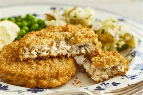How much fat is in 10 cod fishcakes - calories, carbs, nutrition