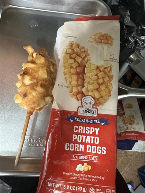 How much fat is in 2 corn dogs with potato chips - calories, carbs, nutrition