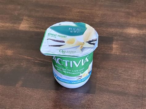 How much fat is in activia greek - calories, carbs, nutrition