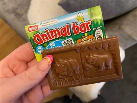 How much fat is in animal bar - calories, carbs, nutrition