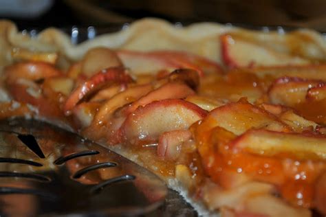 How much fat is in apple brandy glaze-occ - calories, carbs, nutrition