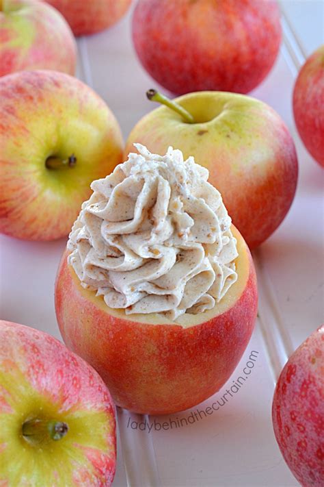 How much fat is in apple butter cream cheese icing - calories, carbs, nutrition