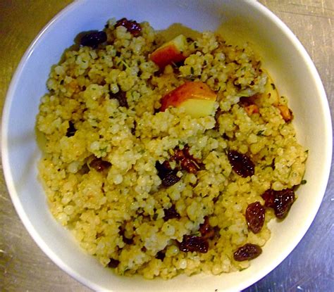 How much fat is in apple raisin couscous (24501.1) - calories, carbs, nutrition