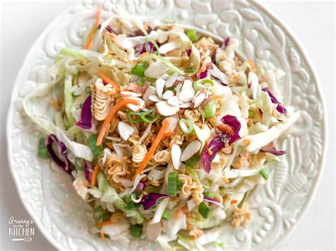 How much fat is in asian slaw with mirin - calories, carbs, nutrition